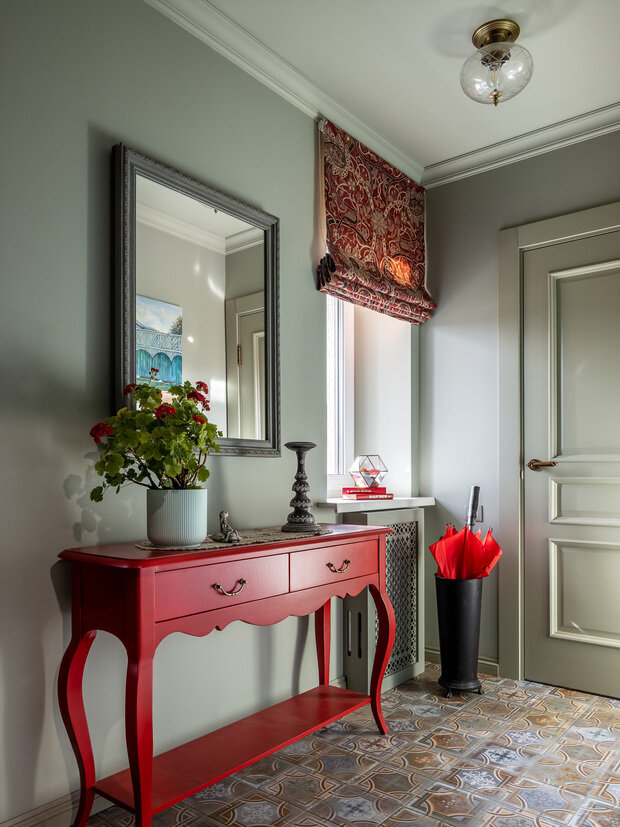 Фотография: Прихожая в стиле Прованс и Кантри, Дом, Проект дня, Дом и дача, Кирпичный дом, 4 и больше, Более 90 метров, Башкортостан, Лилия Асфандиярова, прованс/винтаж – фото на INMYROOM