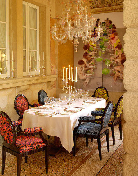 Фотография: Кухня и столовая в стиле Прованс и Кантри, Италия, Дома и квартиры, Городские места, Отель, Ампир, Барокко – фото на INMYROOM