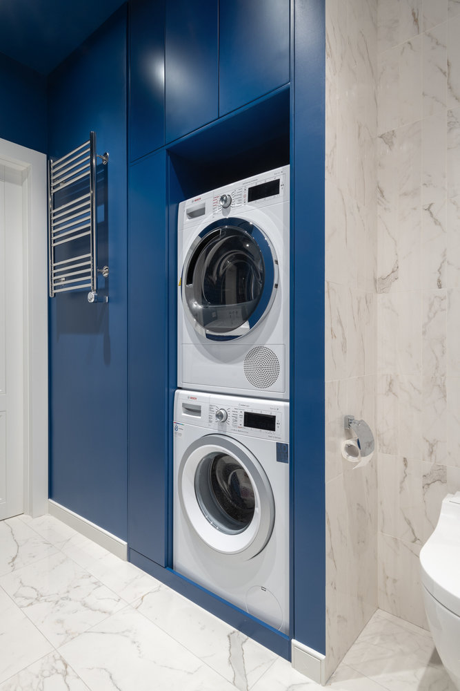 Фотография: Ванная в стиле Современный, Квартира, Проект недели, Москва, 3 комнаты, 60-90 метров, Андрей Байков, Наталья Самохина – фото на INMYROOM Фотография: Ванная в стиле Современный, Квартира, Проект недели, Москва, 3 комнаты, 60-90 метров, Андрей Байков, Наталья Самохина – фото на INMYROOM