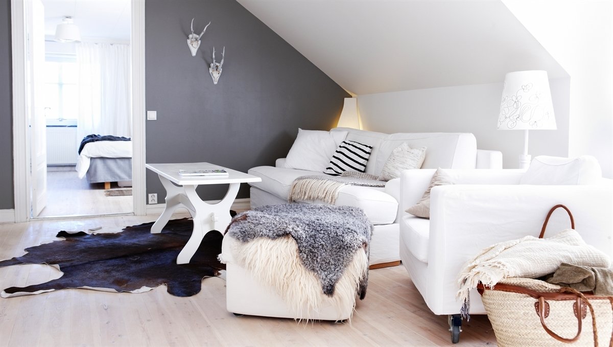 Фотография: Гостиная в стиле Скандинавский, Декор интерьера, Декор дома, Цвет в интерьере, Белый, Эко – фото на INMYROOM Фотография: Гостиная в стиле Скандинавский, Декор интерьера, Декор дома, Цвет в интерьере, Белый, Эко – фото на INMYROOM