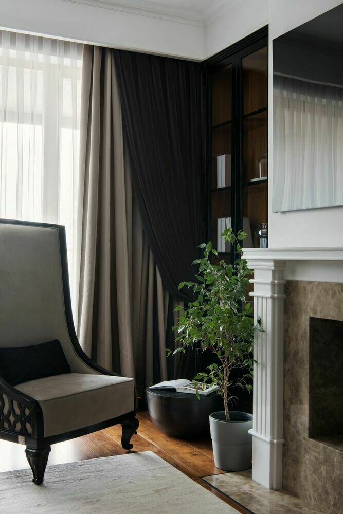 Фотография: Гостиная в стиле Классический, Проект недели, Более 90 метров – фото на INMYROOM