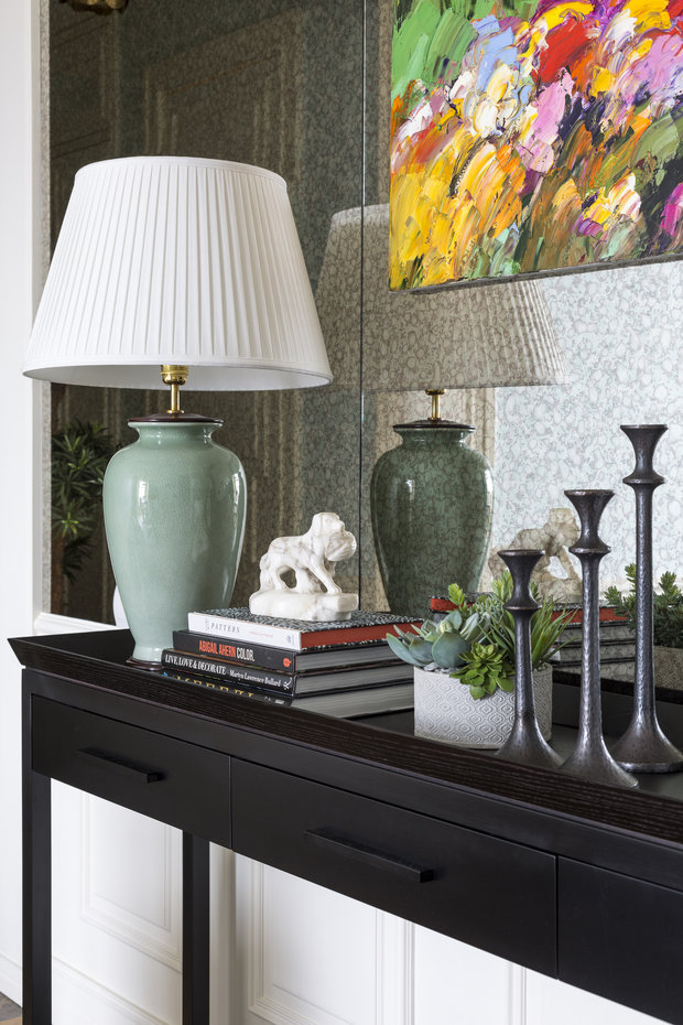 Фотография: Декор в стиле Классический, Квартира, Проект недели, Москва, Евгений Кулибаба, Сталинка, 3 комнаты, 60-90 метров, Марина Жукова – фото на INMYROOM