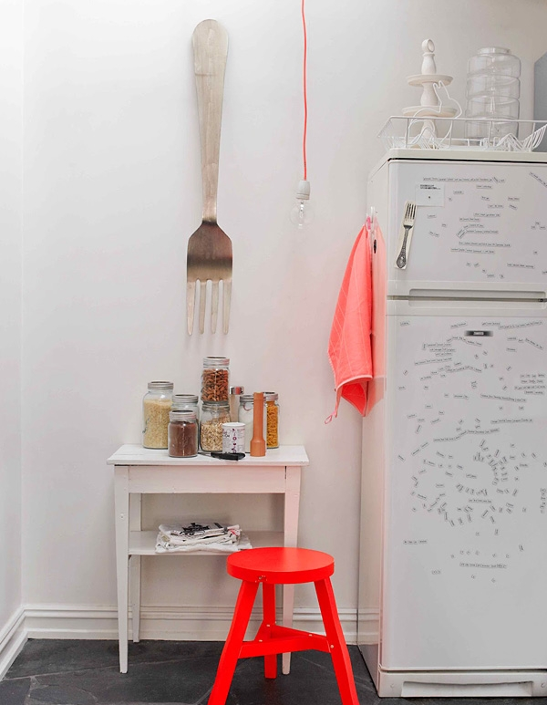 Фотография: Кухня и столовая в стиле Скандинавский, Малогабаритная квартира, Квартира, Дома и квартиры – фото на INMYROOM Фотография: Кухня и столовая в стиле Скандинавский, Малогабаритная квартира, Квартира, Дома и квартиры – фото на INMYROOM