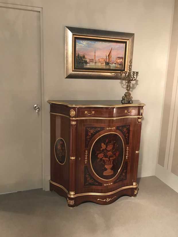 Фото из портфолио Выставка мебели Милан – фотографии дизайна интерьеров на INMYROOM