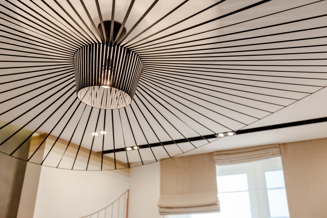 Фотография: в стиле , Современный, Квартира, Eames, Gorenje, Проект недели, Москва, Бежевый, Dulux, Желтый, Серый, Декоративная штукатурка, Коричневый, Граффити, SLV, ИКЕА, кирпич в интерьере, кирпичная стена, кирпичная стена в интерьере, идеи перепланировки однушки, перепланировка однокомнатной квартиры, современный интерьер, Roca, Porcelanosa, освещение в спальне, Lightstar, Jacob Delafon, Kermi, Centrsvet, как организовать хранение на небольшом метраже, перепланировка студии, кирпичный клинкер, квартира в современном стиле, сценарии освещения, Grohе, хранение книг в небольшой квартире, перепланировка однушки, современный стиль в интерьере, как из однушки сделать двушку, кирпичная кладка в интерьере, современные сценарии освещения, как создать современный и модный интерьер, керамогранит под дерево, Estetica, интерьер с кирпичной кладкой, декоративное освещение в квартире, Megalux, Valentin, Arline, Italline, Constance Guisse, Terhuerne, Calcebeton, Moorbrand, Виктория Золина, Zi-Design Interiors – фото на INMYROOM