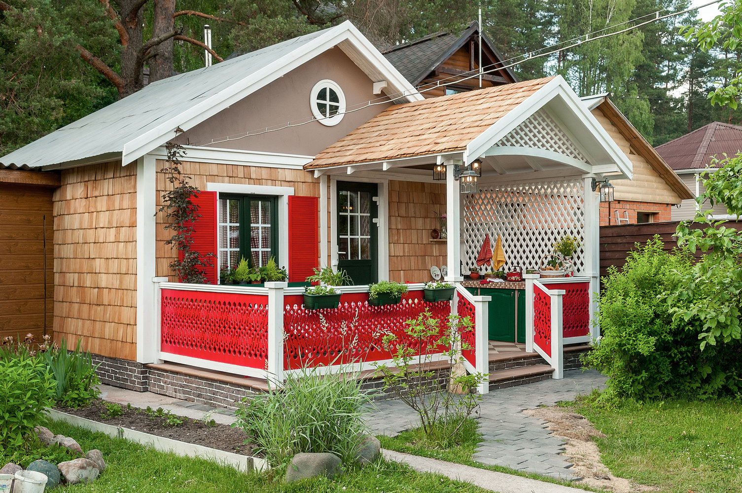 Дизайн: Максим Толмачев