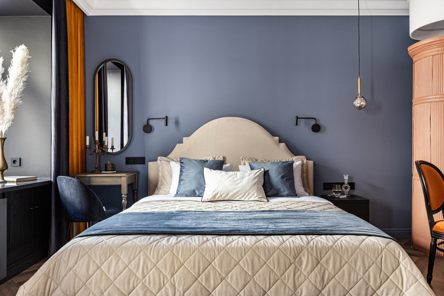 Фотография: Спальня в стиле Эклектика, Классический, Малогабаритная квартира, Квартира, Студия, Проект дня, Санкт-Петербург, Кирпичный дом, до 40 метров, Ксения Гузий – фото на INMYROOM Фотография: Спальня в стиле Эклектика, Классический, Малогабаритная квартира, Квартира, Студия, Проект дня, Санкт-Петербург, Кирпичный дом, до 40 метров, Ксения Гузий – фото на INMYROOM