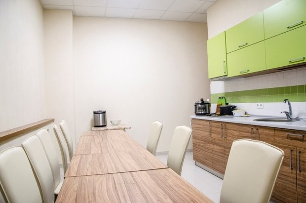 Фото из портфолио Готова 3-я очередь офиса компании – фотографии дизайна интерьеров на INMYROOM