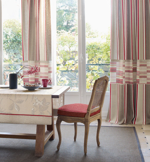 Фотография: Балкон в стиле Классический, Лофт, Цвет в интерьере, Стиль жизни, Советы, Ткани, Галерея Арбен, Шторы, Окна – фото на INMYROOM