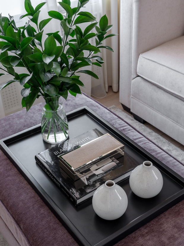 Фотография: Гостиная в стиле Современный, Квартира, Проект дня, Москва, Дина Салахова, Сталинка, Кирпичный дом, 2 комнаты, 40-60 метров – фото на INMYROOM