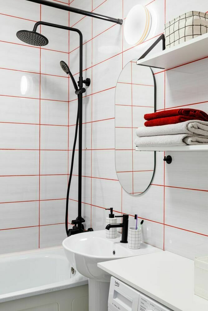 Фотография: Ванная в стиле Современный, Минимализм, Проект недели, 1 комната, 40-60 метров – фото на INMYROOM