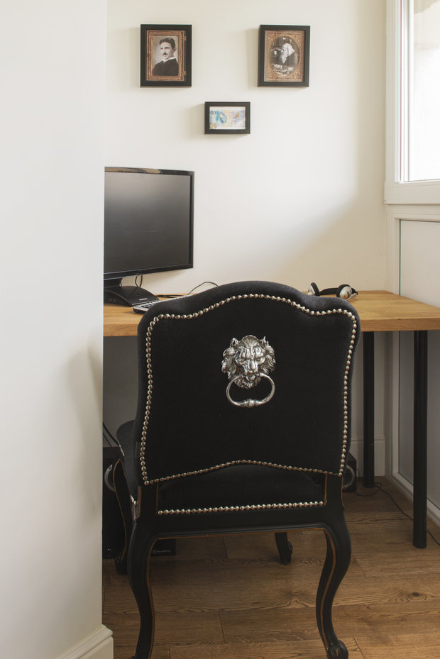 Фотография: Мебель и свет в стиле Эклектика, Квартира, Дома и квартиры – фото на INMYROOM