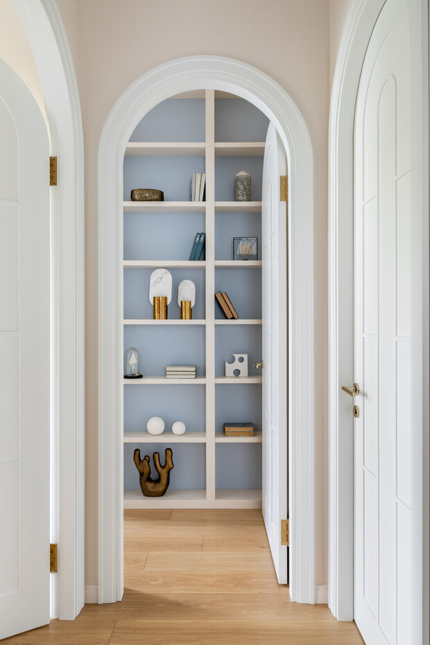 Фотография: Прихожая в стиле Современный, Квартира, Проект дня, Москва, 4 и больше, Более 90 метров, Виктория Колесникова – фото на INMYROOM