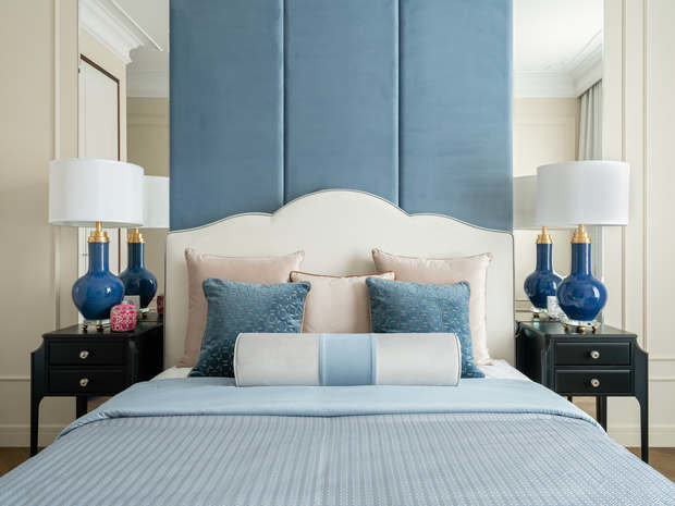 Фотография: Спальня в стиле Классический, Современный, Квартира, Проект недели, Москва, 2 комнаты, 60-90 метров, Анна Коробко, D.A.interior design, Дмитрий Коробко – фото на INMYROOM