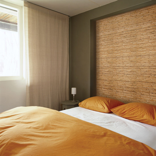 Фотография: Спальня в стиле Современный, Минимализм, Декор интерьера, Декор дома, Обои, Стены, Картины, Принт, Панно, Roommy.ru – фото на INMYROOM Фотография: Спальня в стиле Современный, Минимализм, Декор интерьера, Декор дома, Обои, Стены, Картины, Принт, Панно, Roommy.ru – фото на INMYROOM