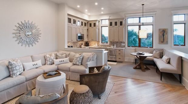 Фотография: Гостиная в стиле Прованс и Кантри, Декор интерьера, Квартира, Дом – фото на INMYROOM Фотография: Гостиная в стиле Прованс и Кантри, Декор интерьера, Квартира, Дом – фото на INMYROOM