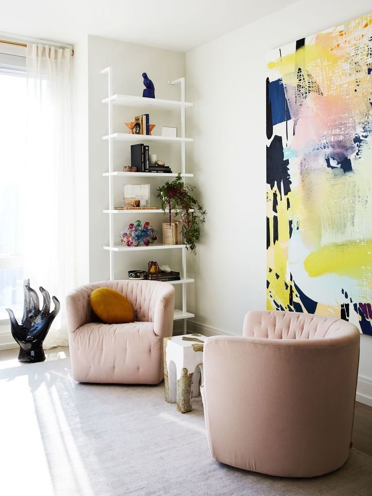 Фотография: Гостиная в стиле Скандинавский, Декор интерьера, Малогабаритная квартира, Квартира, Нью-Йорк, Гид – фото на INMYROOM