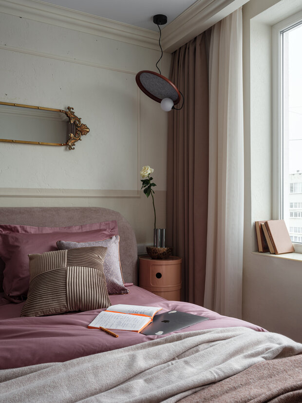 Фотография: Спальня в стиле Современный, Квартира, Проект дня, Москва, 2 комнаты, 40-60 метров, Сара Михайлова – фото на INMYROOM