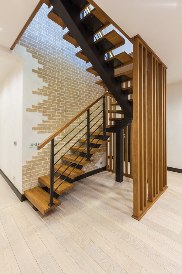 Фото из портфолио Лестница из массива дуба  – фотографии дизайна интерьеров на INMYROOM