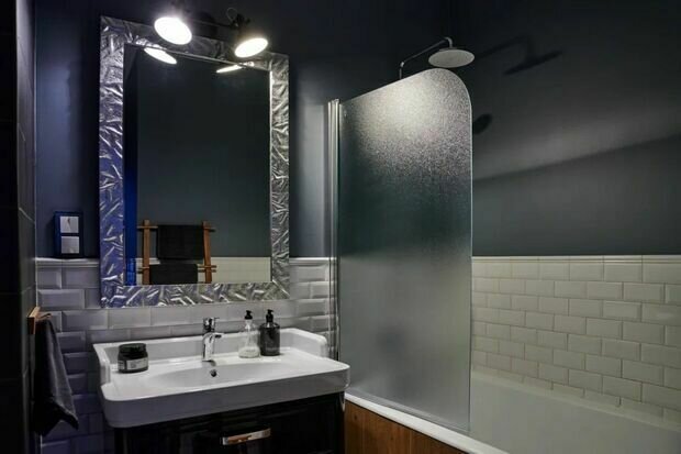 Фотография: Ванная в стиле Скандинавский, Современный, Квартира, Проект дня, Москва, Сталинка, Кирпичный дом, 3 комнаты, 60-90 метров, II-03, Олеся Макарова – фото на INMYROOM