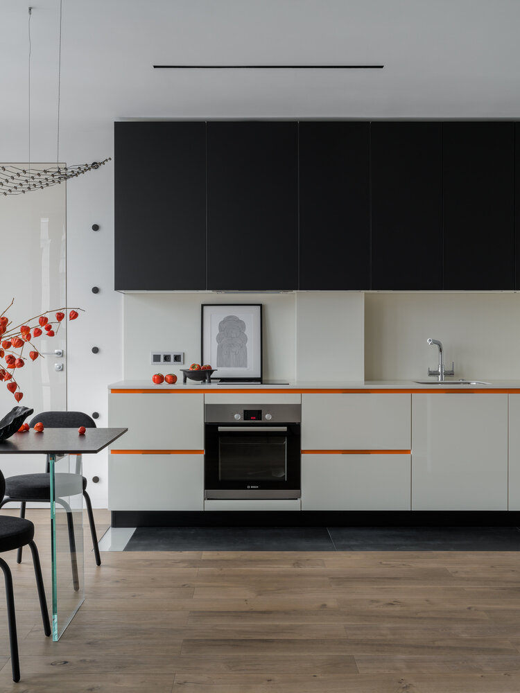 Фотография: Кухня и столовая в стиле Современный, Квартира, Проект дня, Москва, 2 комнаты, 60-90 метров, Анастасия Дубовскова, ЖК «Яуза Парк» – фото на INMYROOM