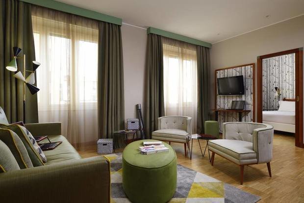 Фото из портфолио Фабрика VENETA SEDIE – фотографии дизайна интерьеров на INMYROOM