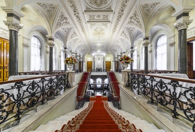 Фото из портфолио Николаевский дворец – фотографии дизайна интерьеров на InMyRoom.ru