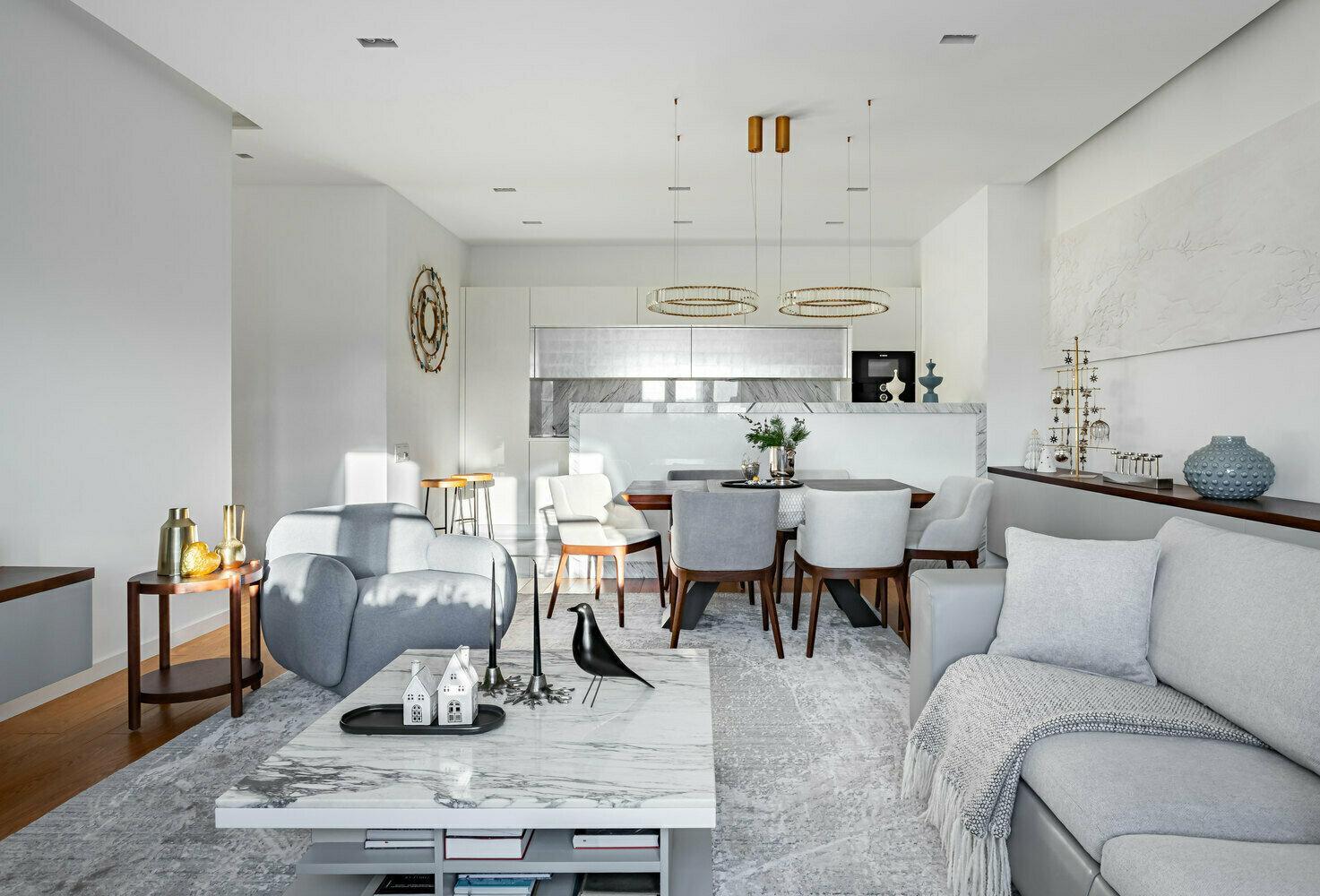 Фотография: Гостиная в стиле Современный, Декор и DIY, Проект дня, Москва, Татьяна Иванова, 3 комнаты, 60-90 метров, Рождество, комфортный интерьер, декор новогодний – фото на INMYROOM