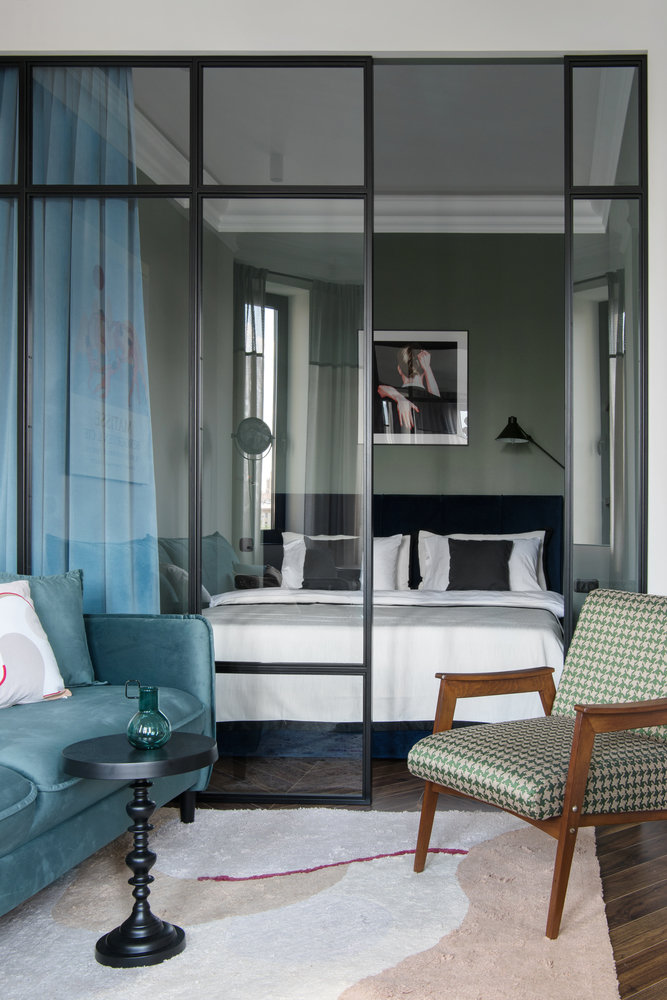 Фотография: Спальня в стиле Современный, Эклектика, Малогабаритная квартира, Квартира, Студия, Проект недели, Москва, Кирпичный дом, до 40 метров, Дарья Максимова – фото на INMYROOM Фотография: Спальня в стиле Современный, Эклектика, Малогабаритная квартира, Квартира, Студия, Проект недели, Москва, Кирпичный дом, до 40 метров, Дарья Максимова – фото на INMYROOM