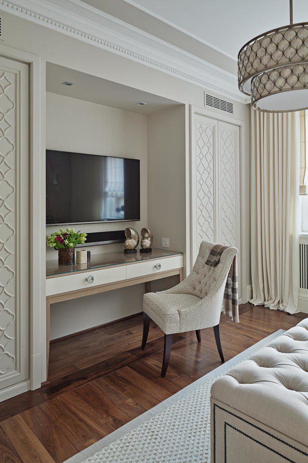 Фотография: Спальня в стиле Классический, Современный, Квартира, Проект недели, Новая Москва, Маргарита Мельникова, Marion Studio, новостройка, Евгений Ковановский, Михаил Мироненко, Монолитный дом, 3 комнаты, Более 90 метров – фото на INMYROOM