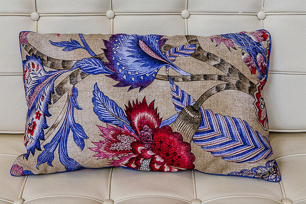 Фотография: Аксессуары в стиле Классический, Современный, Эклектика, Гостиная, Декор интерьера, Интерьер комнат, Тема месяца – фото на INMYROOM