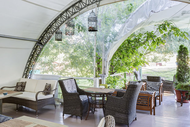 Фото из портфолио Кафе Delonix – фотографии дизайна интерьеров на INMYROOM