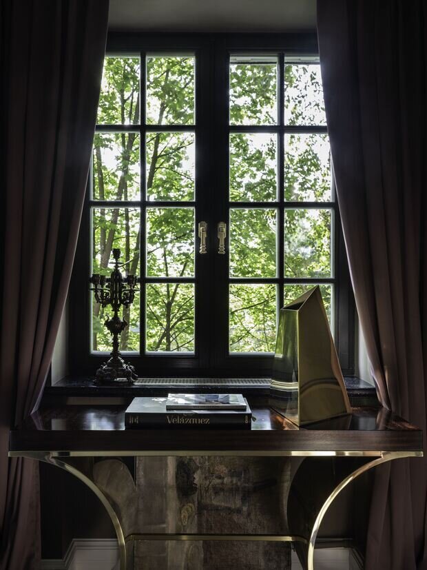 Фотография: Гостиная в стиле Классический, Современный, Эклектика, Малогабаритная квартира, Квартира, Проект дня, Москва, Хрущевка, Кирпичный дом, 2 комнаты, до 40 метров, Винтажный, эклектика с элементами классики и современного, Дмитрий Якубов – фото на INMYROOM