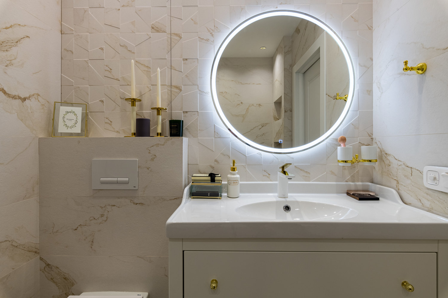 Фотография: Ванная в стиле Классический, Современный, Квартира, Проект недели, Москва, 4 и больше, Более 90 метров, Анна Шаповалова – фото на INMYROOM