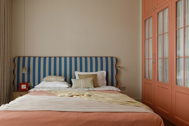 Фотография: Спальня в стиле Современный, Квартира, Проект дня, Астана, 60-90 метров, современный с элементами эклектики, Динара Усманова – фото на INMYROOM