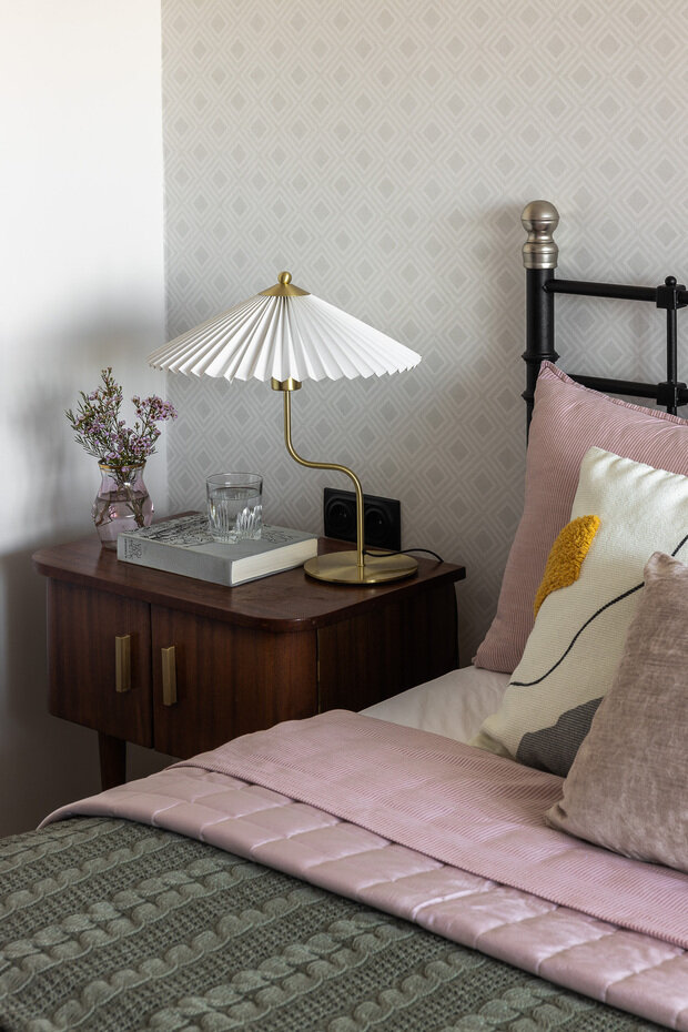 Фотография: Спальня в стиле Скандинавский, Современный, Квартира, Проект недели, Кирпичный дом, 3 комнаты, 60-90 метров, Уфа, Винтажный, Надежда Токарева – фото на INMYROOM