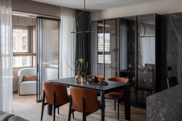 Фотография: Кухня и столовая в стиле Современный, Минимализм, Квартира, Проект дня, Санкт-Петербург, 2 комнаты, Более 90 метров, Эксклюзивные проекты, минимализм с элементами современного дизайна, фото интерьера, дизайн интерьера фото, Ирина Смышляева – фото на INMYROOM