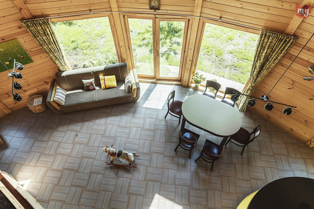 Фотография: Гостиная в стиле Эко, Прованс и Кантри, Современный, Дом, Россия, Проект недели, Дом и дача, Герой InMyRoom, деревянный дом, Королев, каркасный дом, Скайдом.рф, Скайдом – фото на INMYROOM