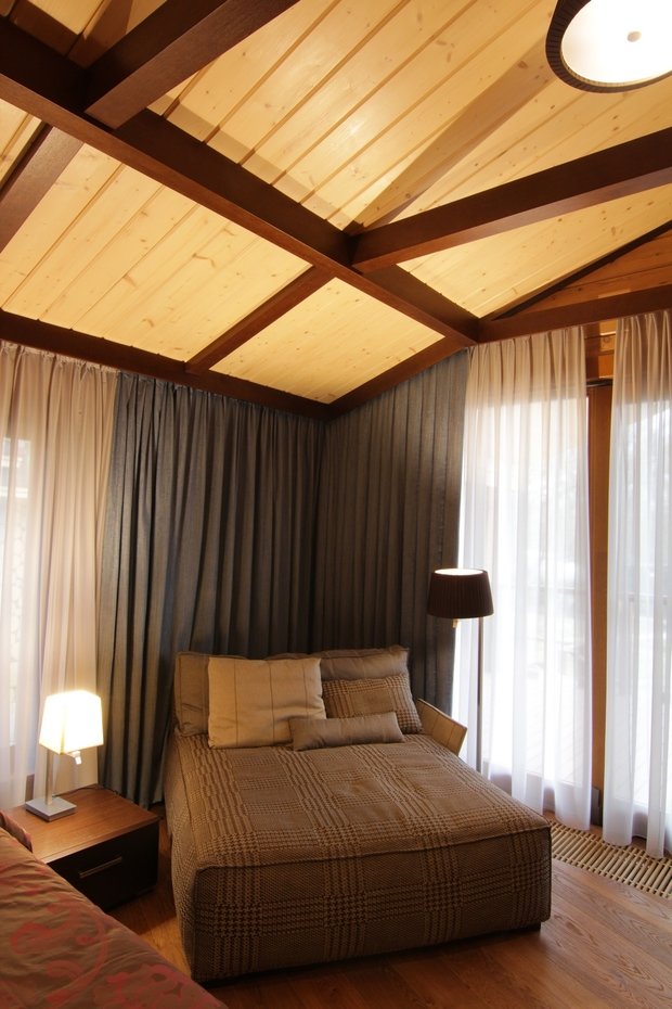 Фото из портфолио Шале в Крымских горах – фотографии дизайна интерьеров на INMYROOM