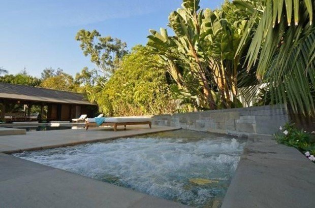 Фотография: Ландшафт в стиле Современный, Дом, Дома и квартиры, Интерьеры звезд – фото на INMYROOM