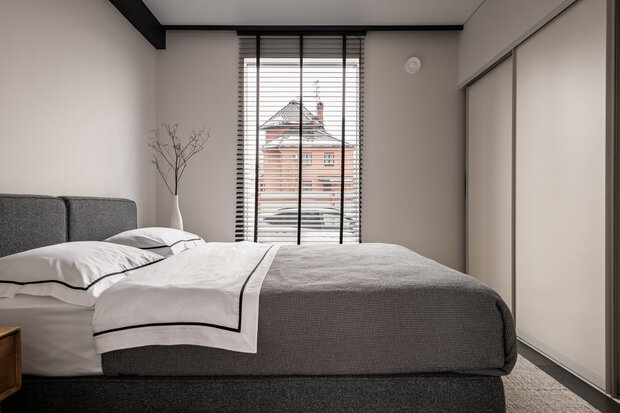 Фотография: Спальня в стиле Современный, Минимализм, Проект дня, Дача, Дом и дача, Московская область, 4 и больше, Более 90 метров, Анна Жижайкина – фото на INMYROOM