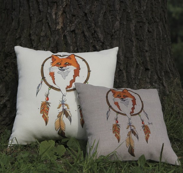 Фото из портфолио Декоративные подушки и картины для дома – фотографии дизайна интерьеров на INMYROOM