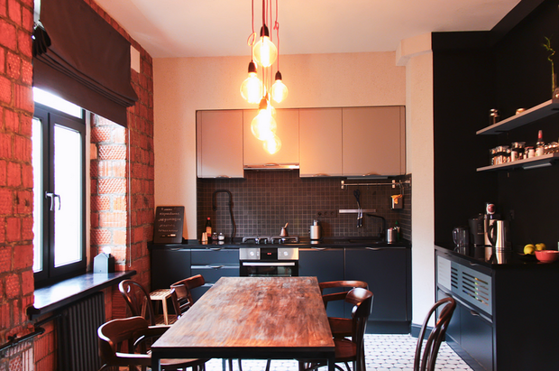 Фотография: Кухня и столовая в стиле Лофт, Скандинавский, Современный, Восточный, Квартира, Минимализм, Эко, напольное покрытие – фото на INMYROOM