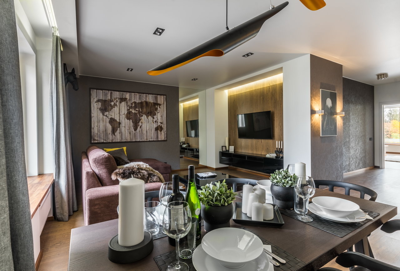 Фотография: Гостиная в стиле Современный, Квартира, Проект дня, Санкт-Петербург, новостройка, Монолитный дом, Арина Волкова, Андрей Белимов-Гущин, 2 комнаты, Более 90 метров – фото на INMYROOM Фотография: Гостиная в стиле Современный, Квартира, Проект дня, Санкт-Петербург, новостройка, Монолитный дом, Арина Волкова, Андрей Белимов-Гущин, 2 комнаты, Более 90 метров – фото на INMYROOM