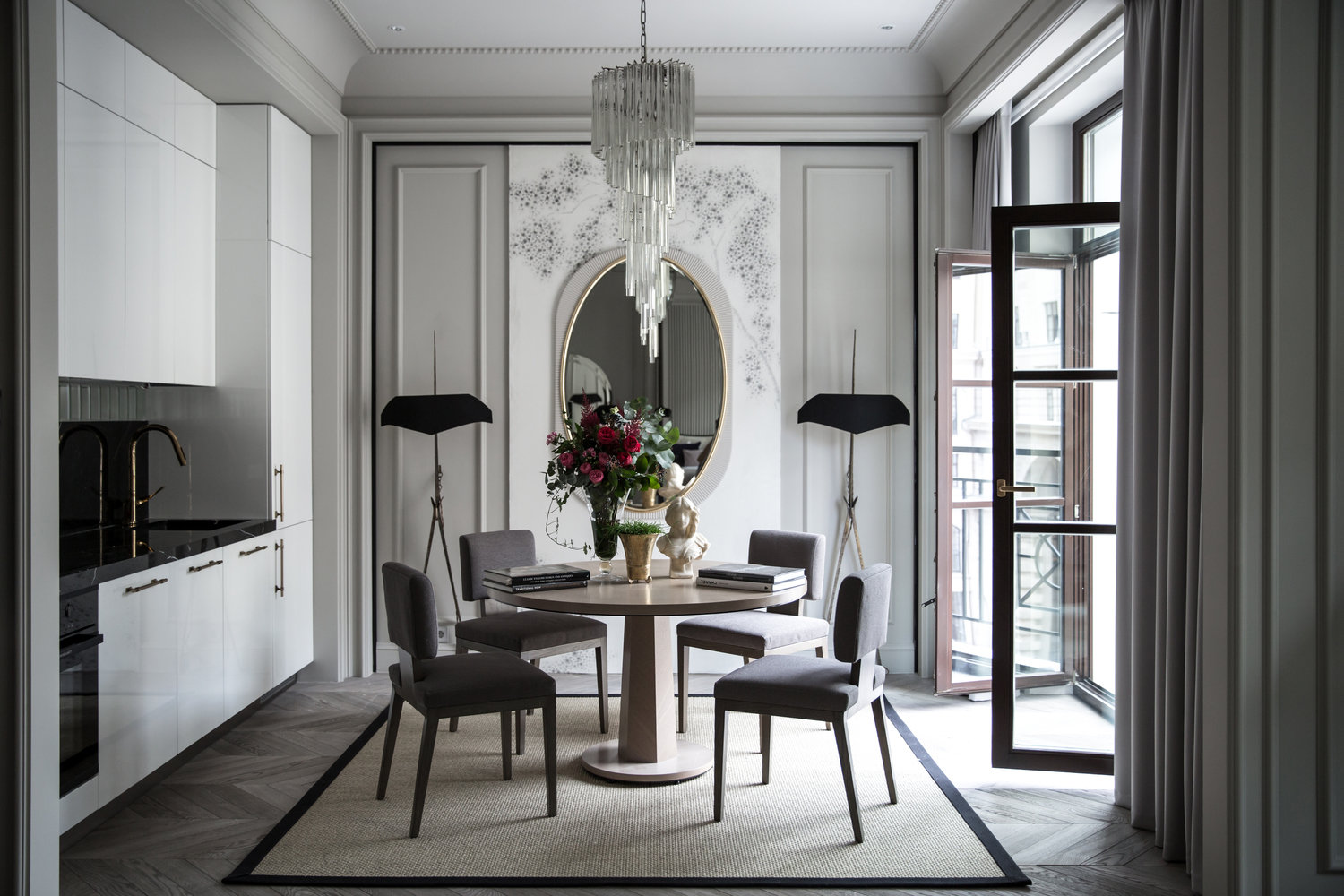 Фотография: Кухня и столовая в стиле Классический, Квартира, Проект недели, Москва, Марина Филиппова, 2 комнаты, 60-90 метров, #эксклюзивныепроекты – фото на INMYROOM