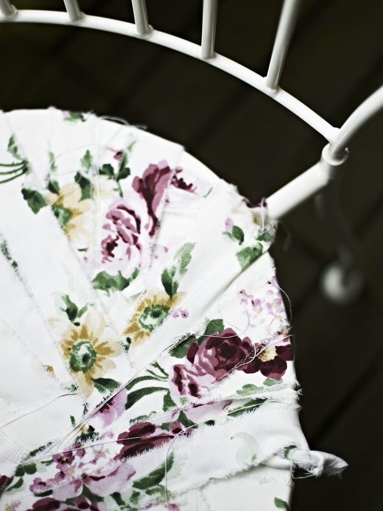 Фотография: Прочее в стиле , Балкон, Карта покупок, Индустрия, IKEA, Свечи, Стеллаж, Плед, специальная тема: балконы, Подсвечники, Кашпо – фото на INMYROOM