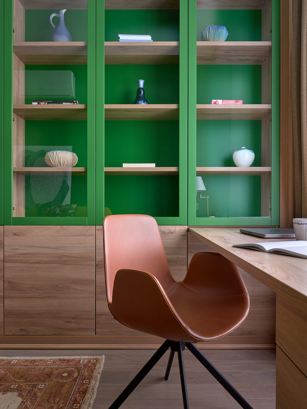 Фотография: Кабинет в стиле Современный, Квартира, Проект недели, Москва, 4 и больше, Более 90 метров, Н-Куб, Николай Николаев – фото на INMYROOM