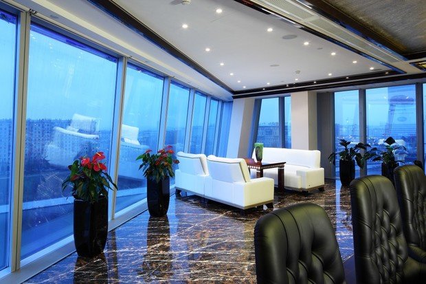 Фото из портфолио Офис в Москва-Сити – фотографии дизайна интерьеров на INMYROOM