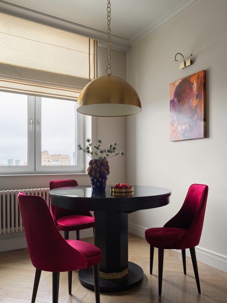 Фотография: Кухня и столовая в стиле Современный, Винтажный, Квартира, Проект недели, Москва, Монолитный дом, 3 комнаты, 60-90 метров, Вероника Князева – фото на INMYROOM