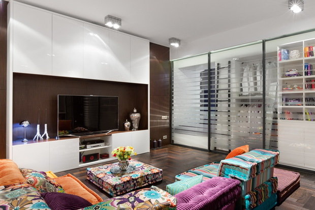 Фотография: Гостиная в стиле Прованс и Кантри, Восточный, Малогабаритная квартира, Квартира, Дома и квартиры, Перепланировка – фото на INMYROOM